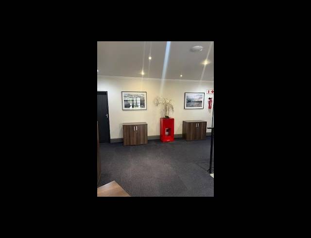 BUSINESS PROPERTY TO RENT IN RANDJESPARK